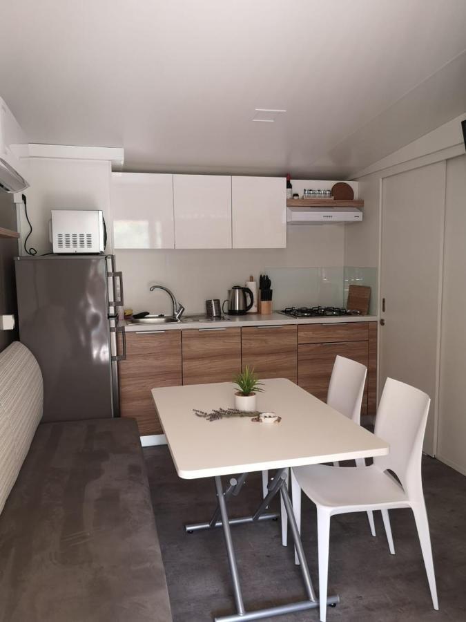 Oaza Mira Mobile Houses - Camp Basko Polje #Bestoffer 巴什卡沃达 外观 照片