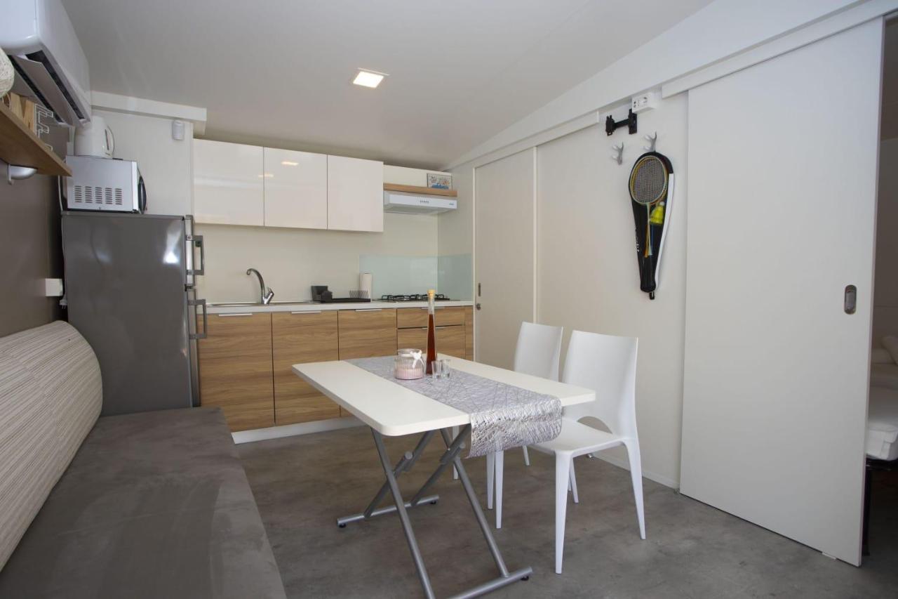 Oaza Mira Mobile Houses - Camp Basko Polje #Bestoffer 巴什卡沃达 外观 照片